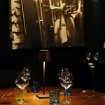 لا روفناز فندق مونترو