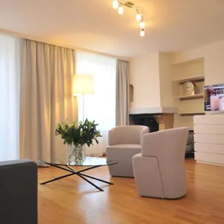 Hotel La Rouvenaz 3*