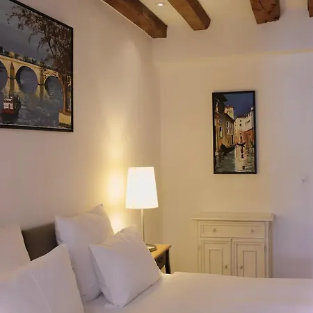 Hotel La Rouvenaz 3*